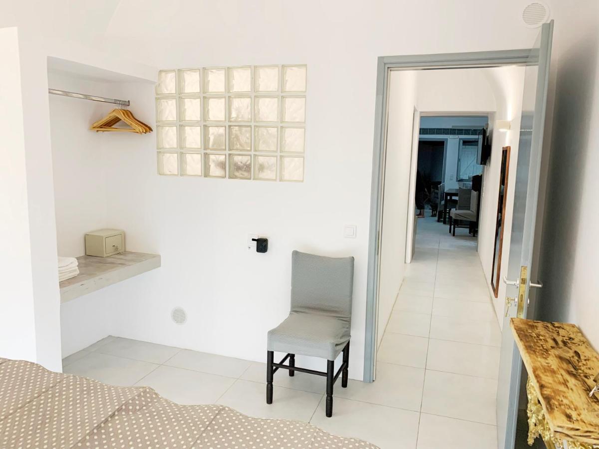 Poli Cave House Santorini